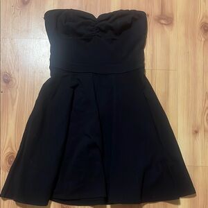 Elegant Black Strapless Dress